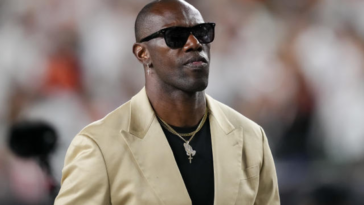 Terrell Owens Injured in Pickup Basketball Clash