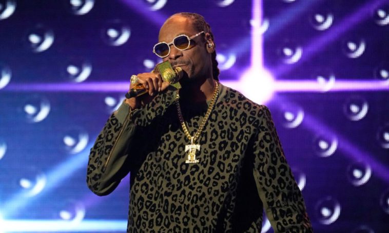 Snoop Dogg confesses that giving up smoking
