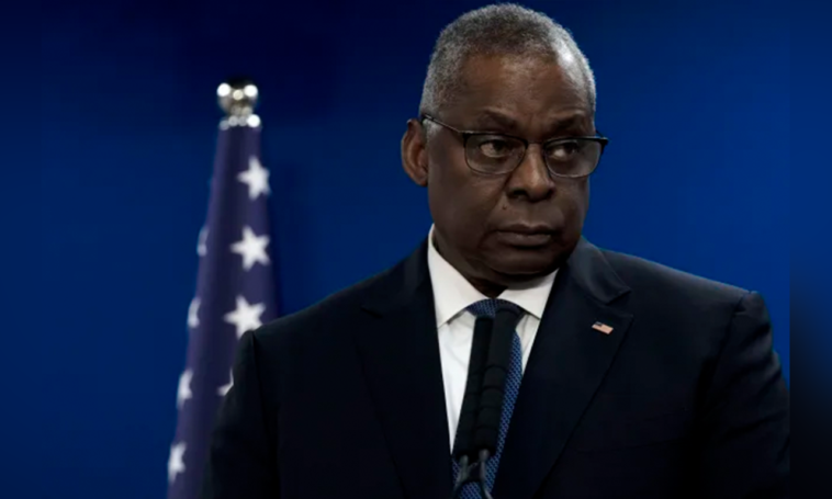 defense secretary's hospitalization kept secret