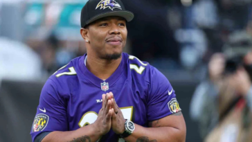 Baltimore Ravens to honor Ray Rice