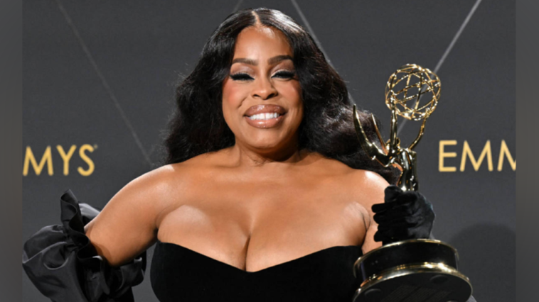 Niecy Nash-Betts Awarded Best Supporting Actress
