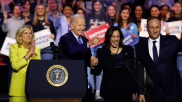 Harris stand with Black voters