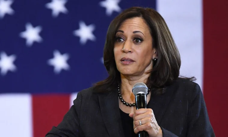 Kamala Harris praises