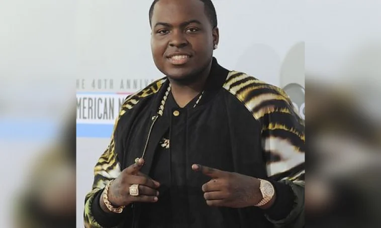 Rapper Sean Kingston and his mother Booked in to Florida Jail were charged with $1M fraud