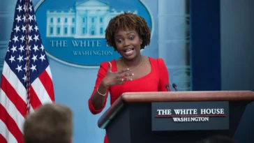 The White House stands Karine Jean-Pierre as tensions with reporters rise