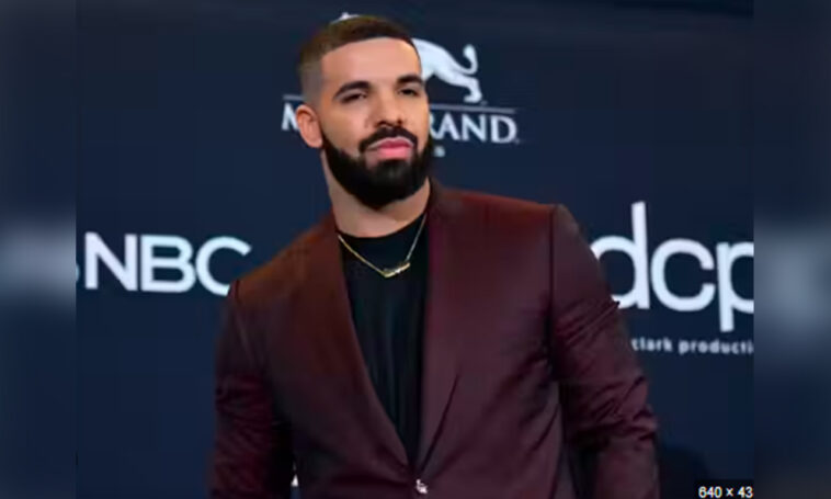 Drake Gets Booed at Limp Bizkit Concert