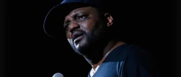 You have a weird case, why are you around?" - Fans lash out at Aries Spears as comedian calls out black women over their eyelashes