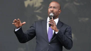 Van Jones: "I am so glad Donald Trump is alive tonight" 